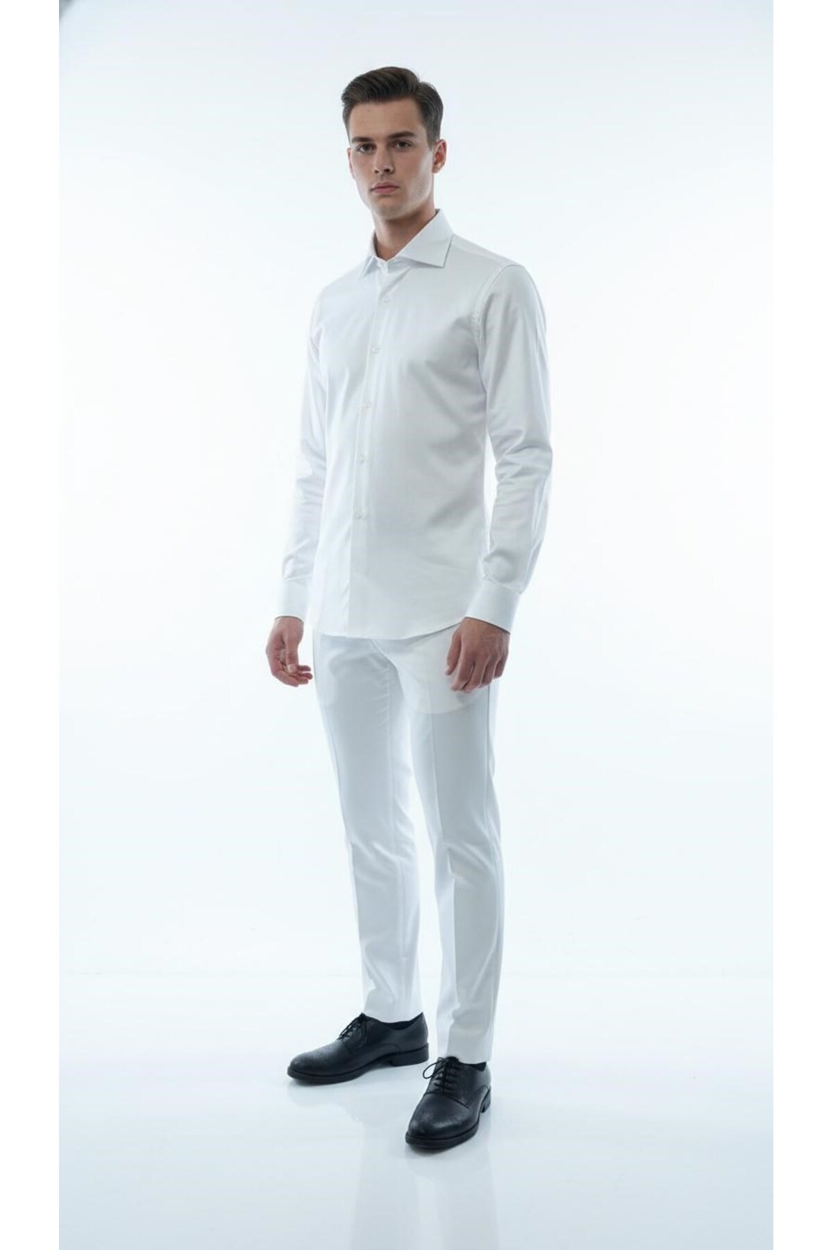 Erkek Klasik Slim Fit Gömlek – Nefes Alan Kumaş, Şık Ofis Gömleği, Beyaz/Siyah — سفید PRA-13333023-857442 — تصویر 2 از 6