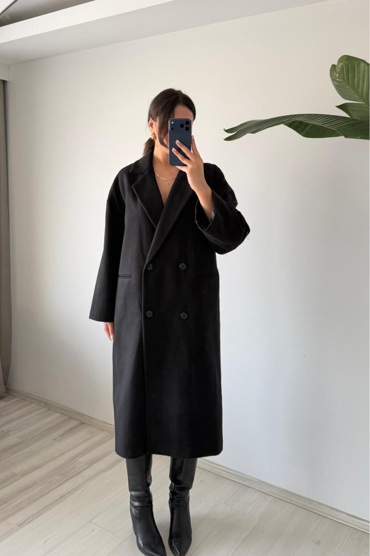 Güneş  Düğmeli Oversize Uzun Kaban - Görsel 6