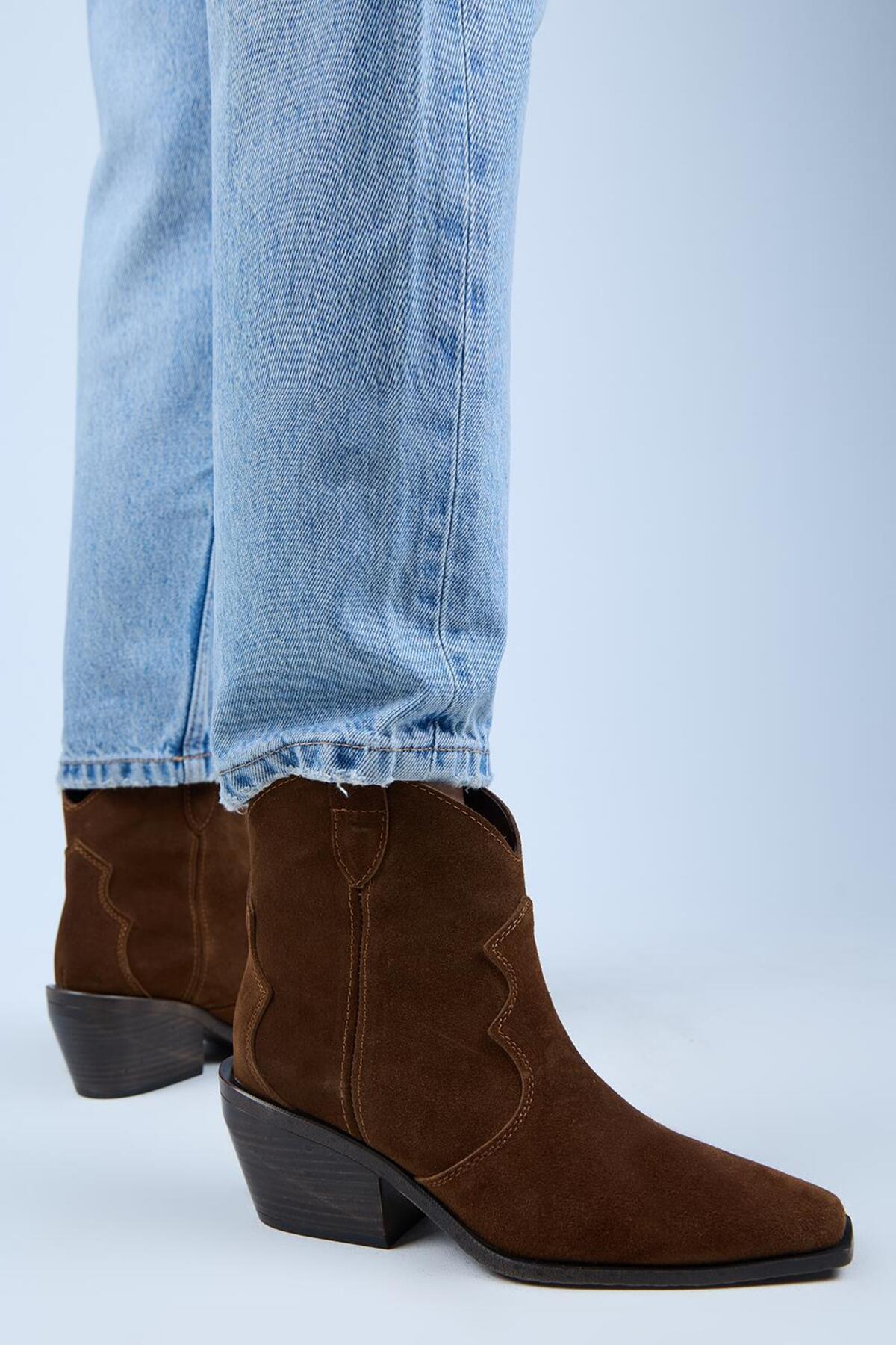 Liray Women's Genuine Leather Cowboy Tan Boots