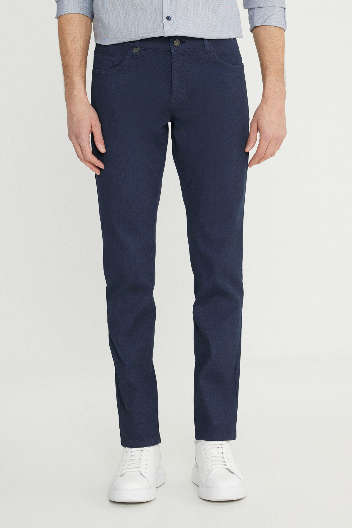 آلتین ییدلیز کلاسیکس شلوار راحتی مردانه نخی سرمه‌ای اسلیم فیت باریک 5 جیب بافت‌دار انعطاف‌پذیر