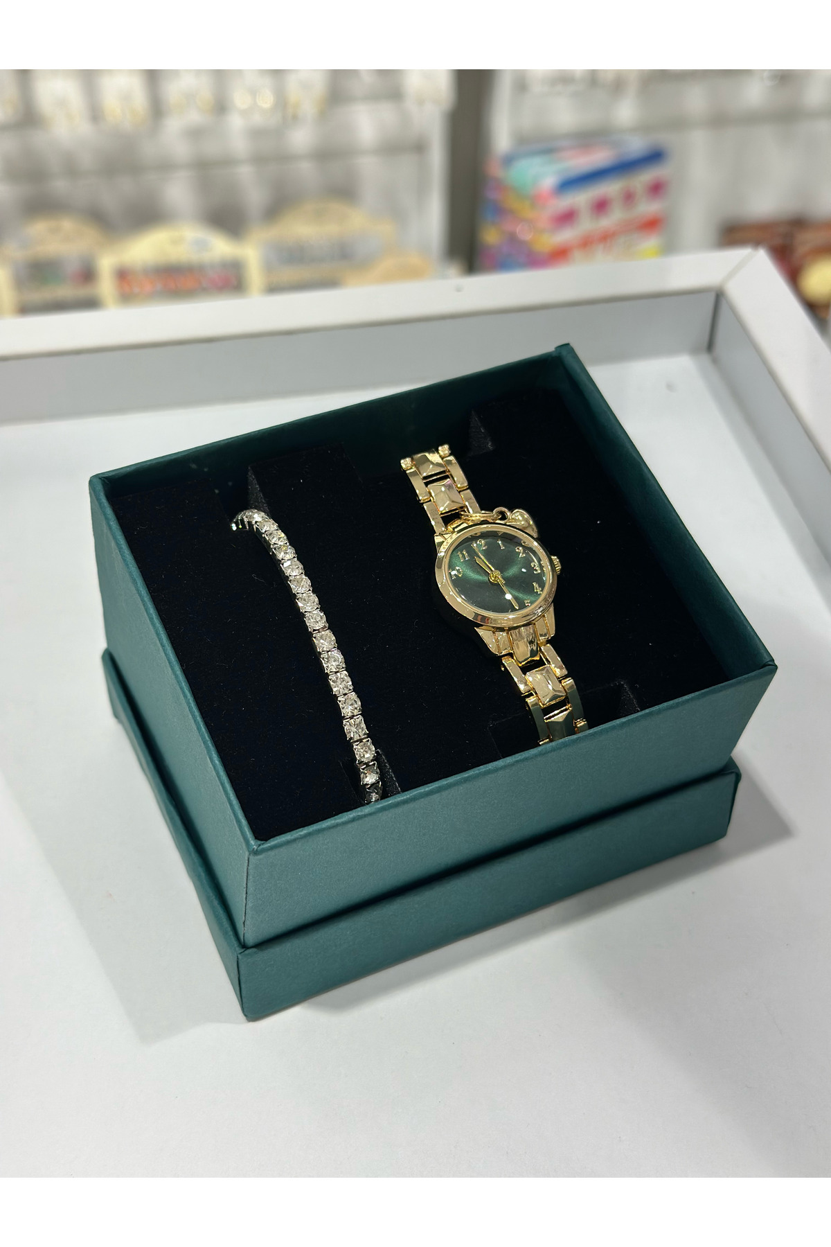 DEEPORA  Kalp Detaylı Minimal Kadın Kol Saati - Görsel 6