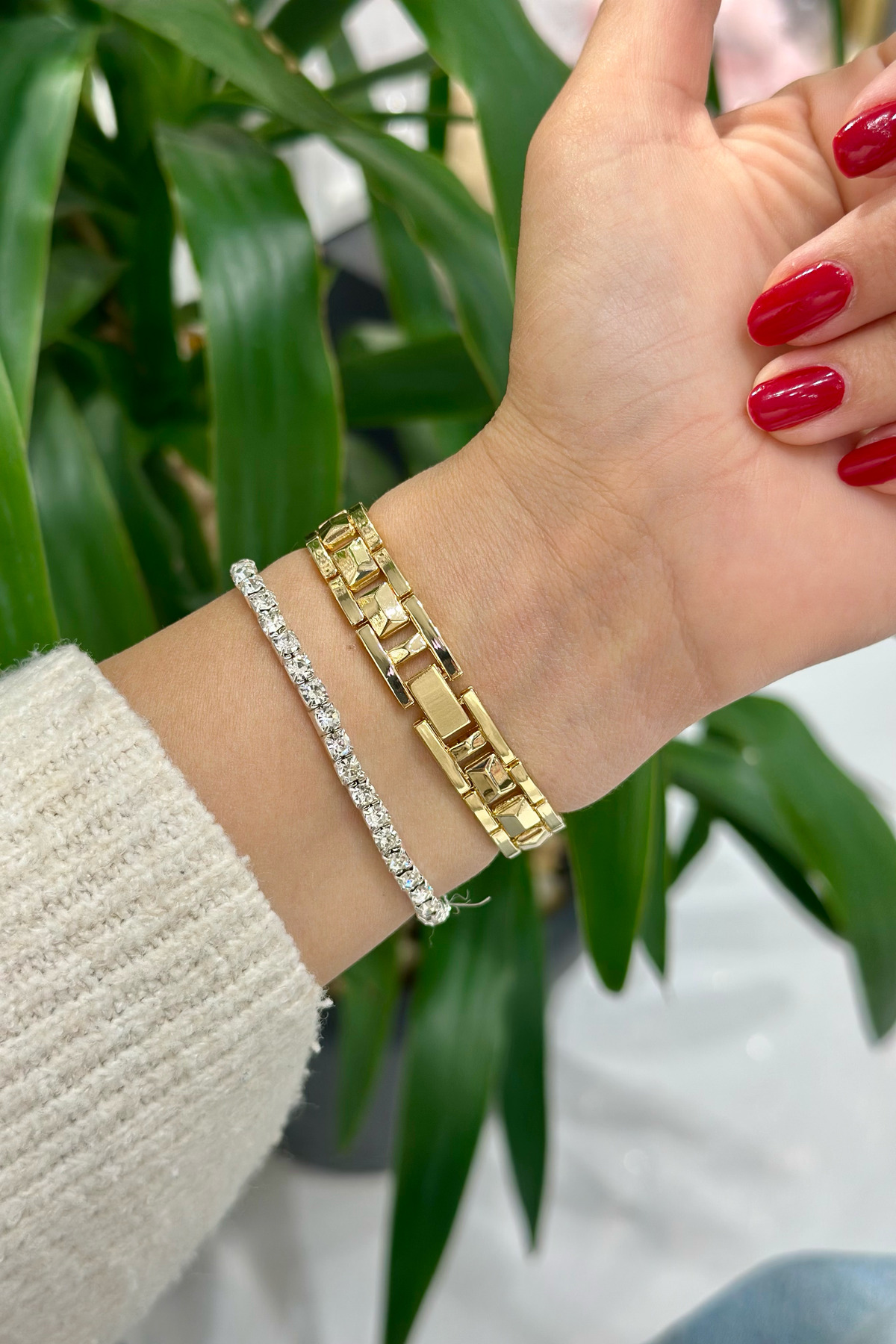 DEEPORA  Kalp Detaylı Minimal Kadın Kol Saati - Görsel 5