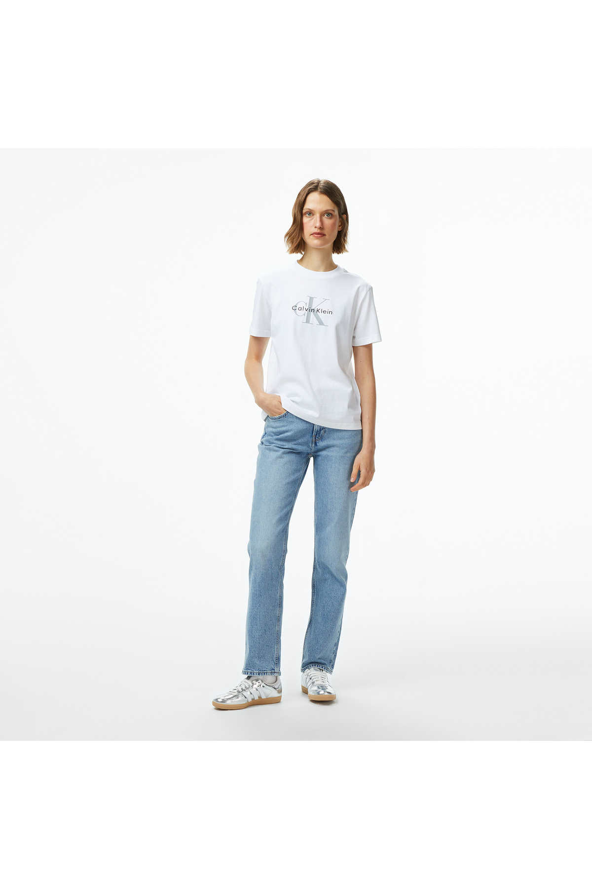 Calvin Klein Hero Classic Monologo Kadın Beyaz T-Shirt görsel 7