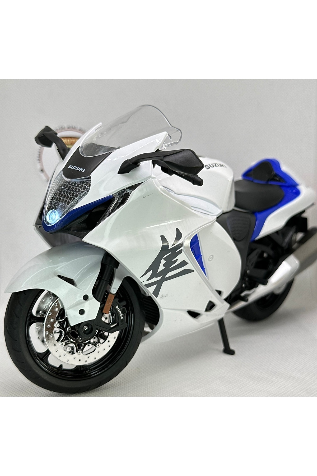 MotoGarage Suzuki Hayabusa GSX R1300 1:9 Diecast – Premium Işıklı