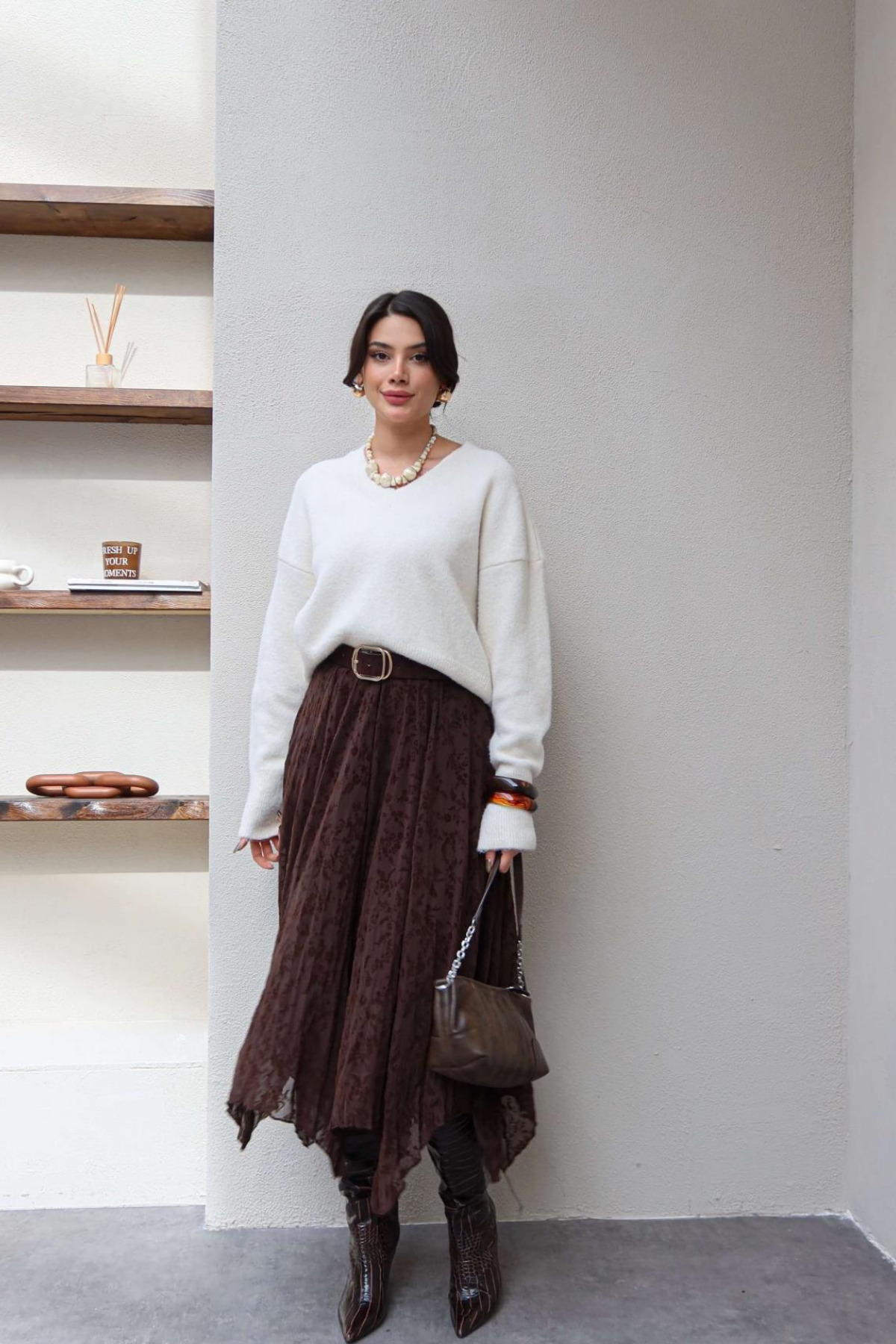 Sorridi  Çiçek İşlemeli Tül Asimetrik Uzun Etek - Görsel 2