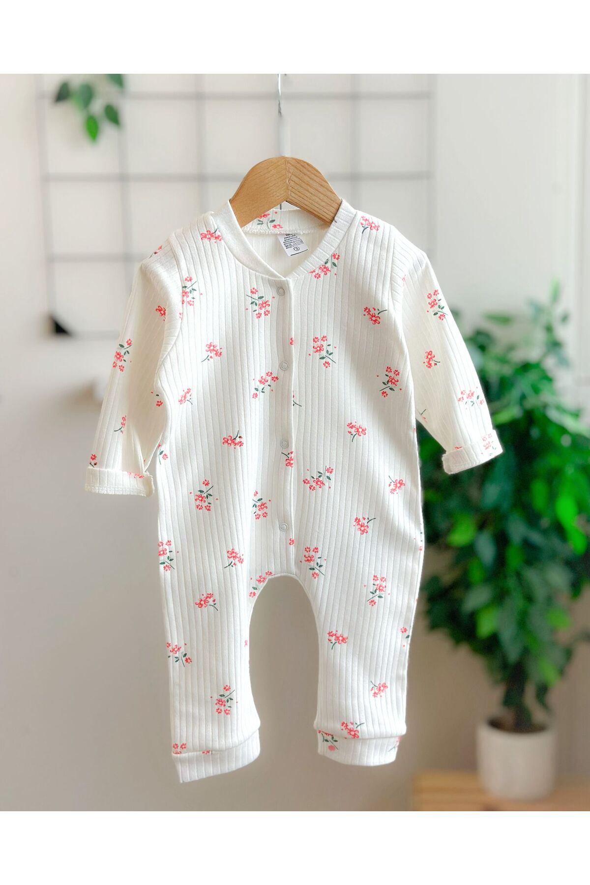 yukobaby bebeğiniz için en doğalı BEBEK KIR ÇİÇEĞİ 3-6-9 AY PAMUKLU MANŞETŞİZ TULUM YENİDOĞAN HASTANE ÇIKIŞI BEBEK KIYAFETİ YK1244 fotoğrafı 3 (önizleme)