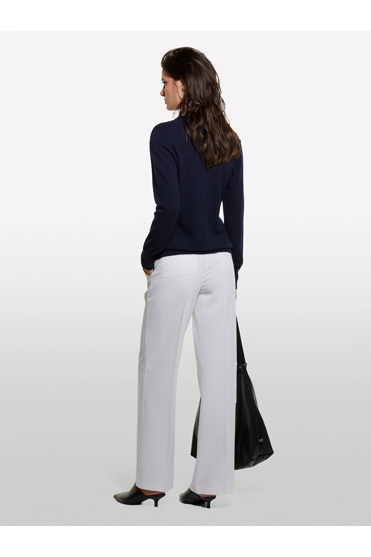 Sisley  Yün ve Kaşmir Karışımlı Ribana Detaylı Bisiklet Yaka Hırka Kadın Lacivert Hırka - 325A102HM5237 - Görsel 3