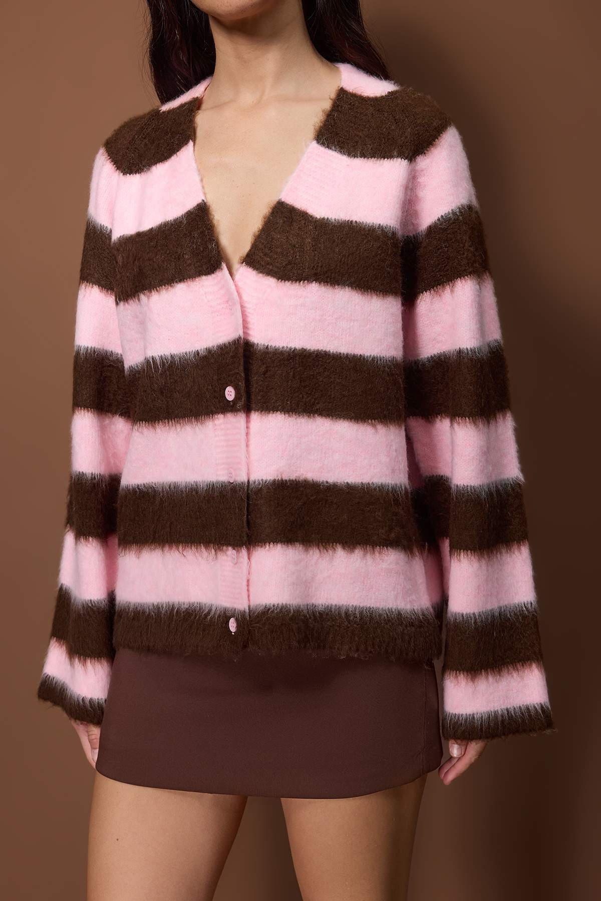 Trendyolmilla  Pembe Çizgili Bisiklet Yaka Triko Hırka TWOAW26HI00298 - Görsel 3