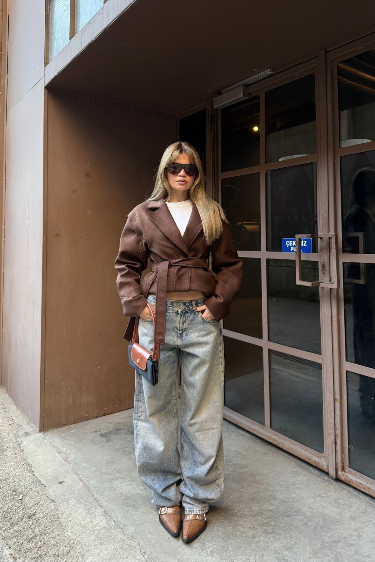 bases.  Baggy Fit Barrel Jean - Görsel 5