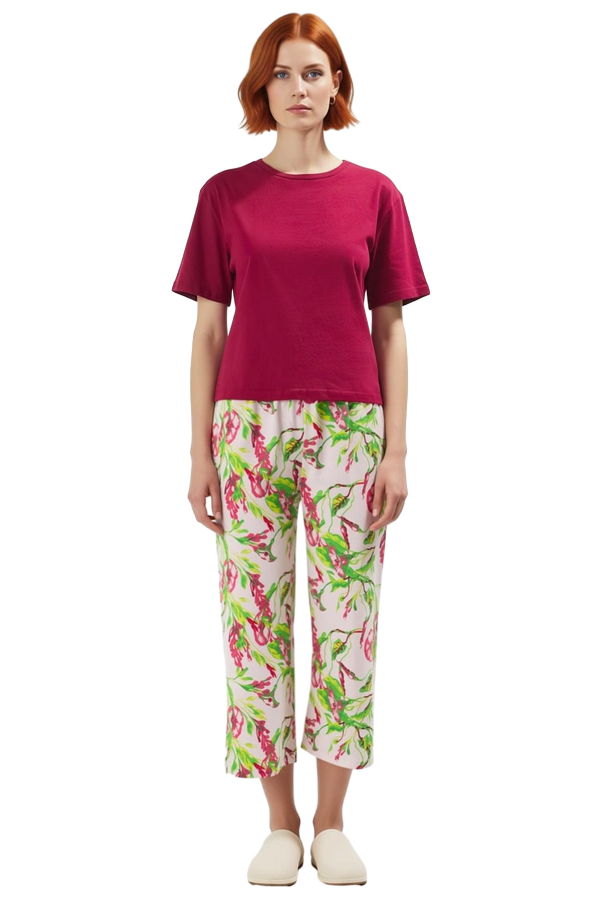 Kadın Çiçekli Pijama Takımı Rahat Pamuklu Örme Kumaş Trend Tasarım Yüksek Kalite Modern Stil