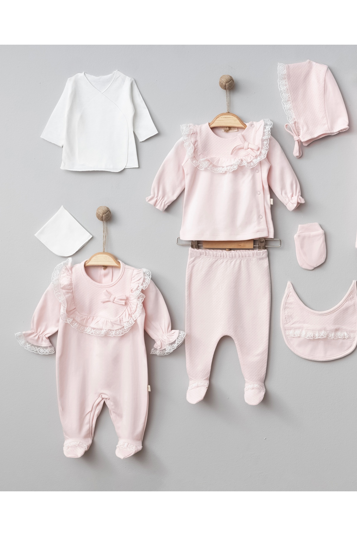 Mert Baby Bella 10'lu Organik Hastane Çıkış Seti Pembe %100 Pamuk Yenidoğan Kız Bebek fotoğrafı 5 (önizleme)