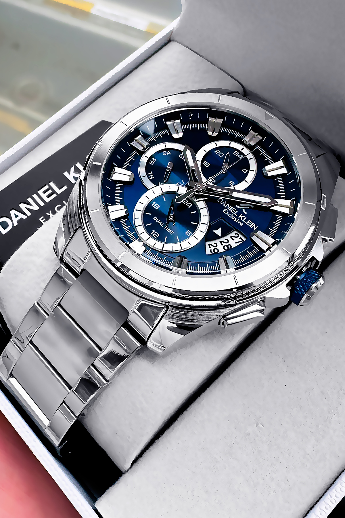 ساعت مچی مردانه انحصاری مدل Dke2122C4، بند فولادی، رنگ نقره‌ای، ضدآب تا ۳ اتمسفر