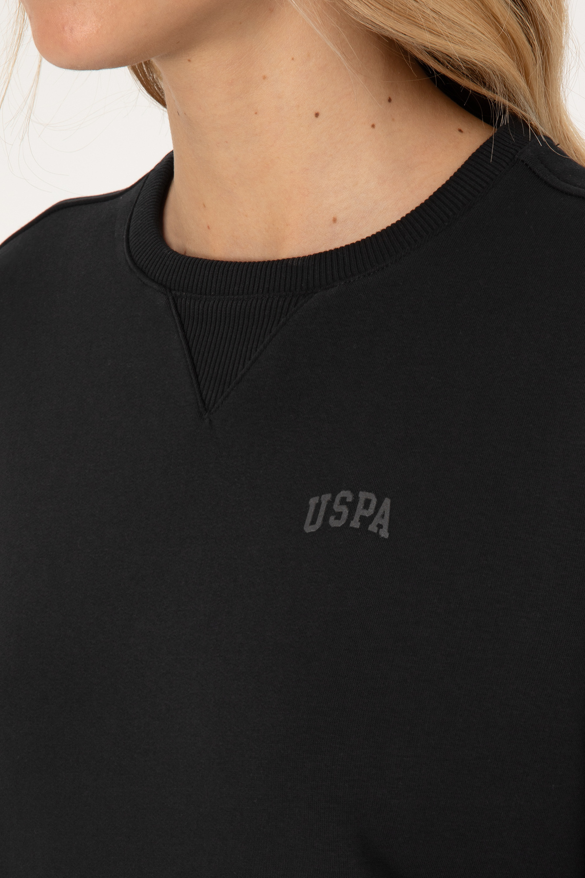 U.S. Polo Assn.  Kadın Siyah Şardonlu Bisiklet Yaka Basic Sweatshırt 50313586-VR046 - Görsel 7