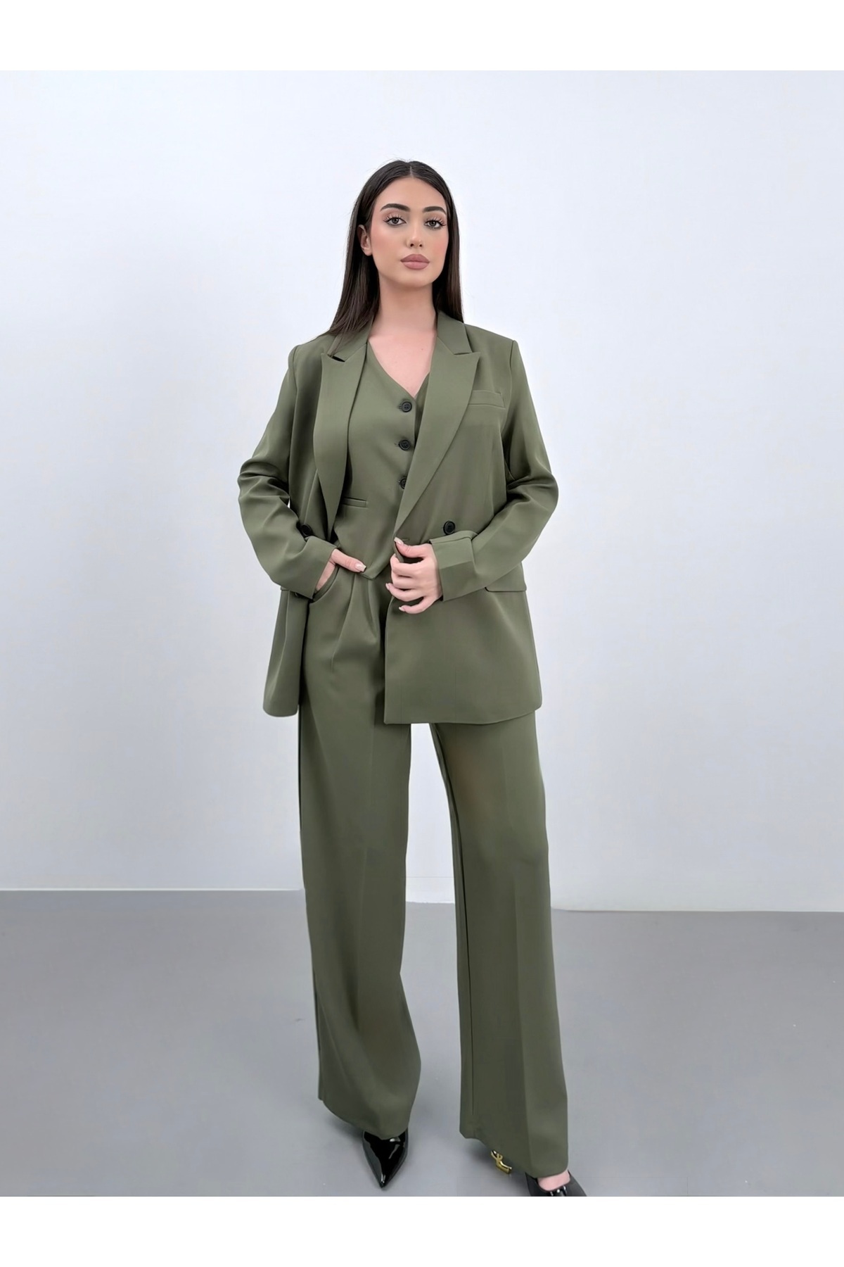 ossons Limited Edition Kadın Ceket Yelek Palazzo Pantolon 3’lü Takım – Ofis & Şık Kombin