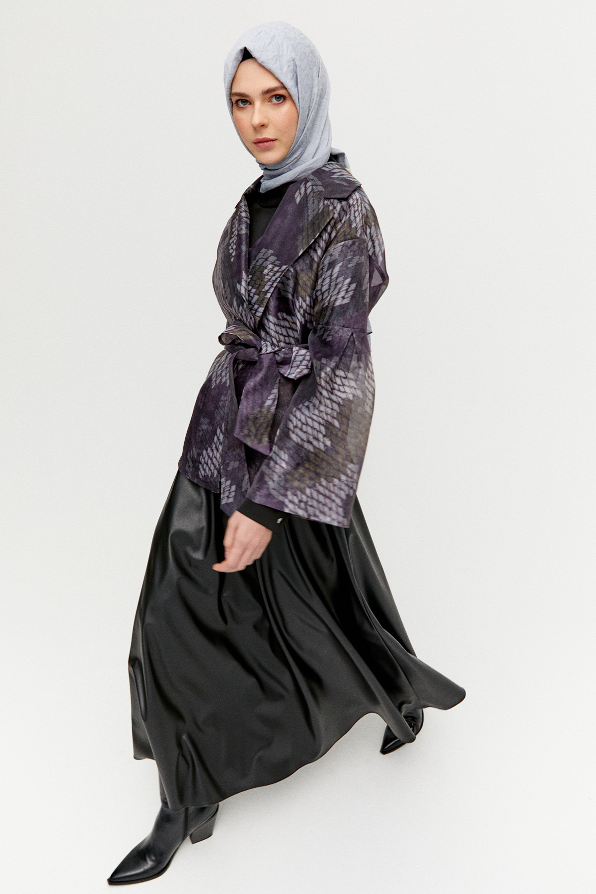 ژاکت ارگانزا طرح‌دار کمربنددار Setrms