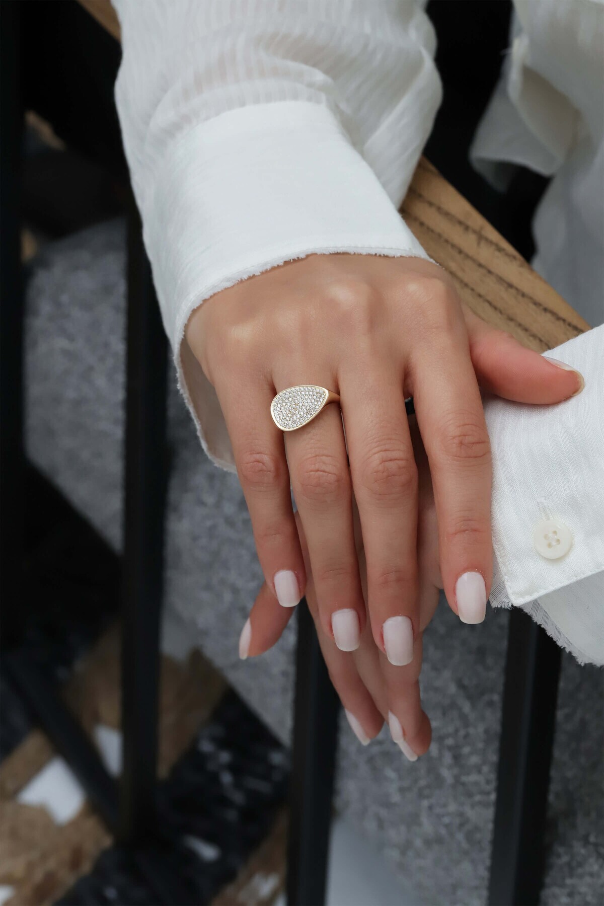 NİSERAJEWELLERY Damla Model Taşlı Altın Yüzük