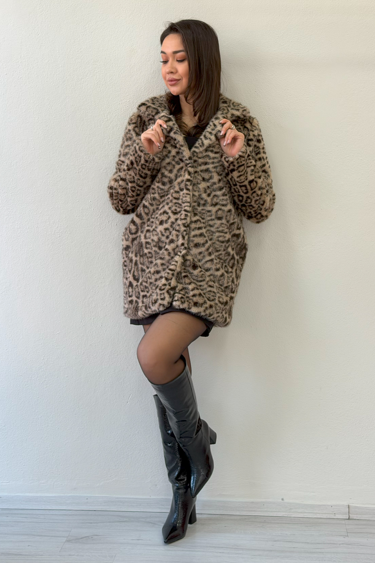 Genel Markalar  Kadın Leopar Desen Çıt Çıt Kapamalı Suni Kürk Bej, Kahverengi