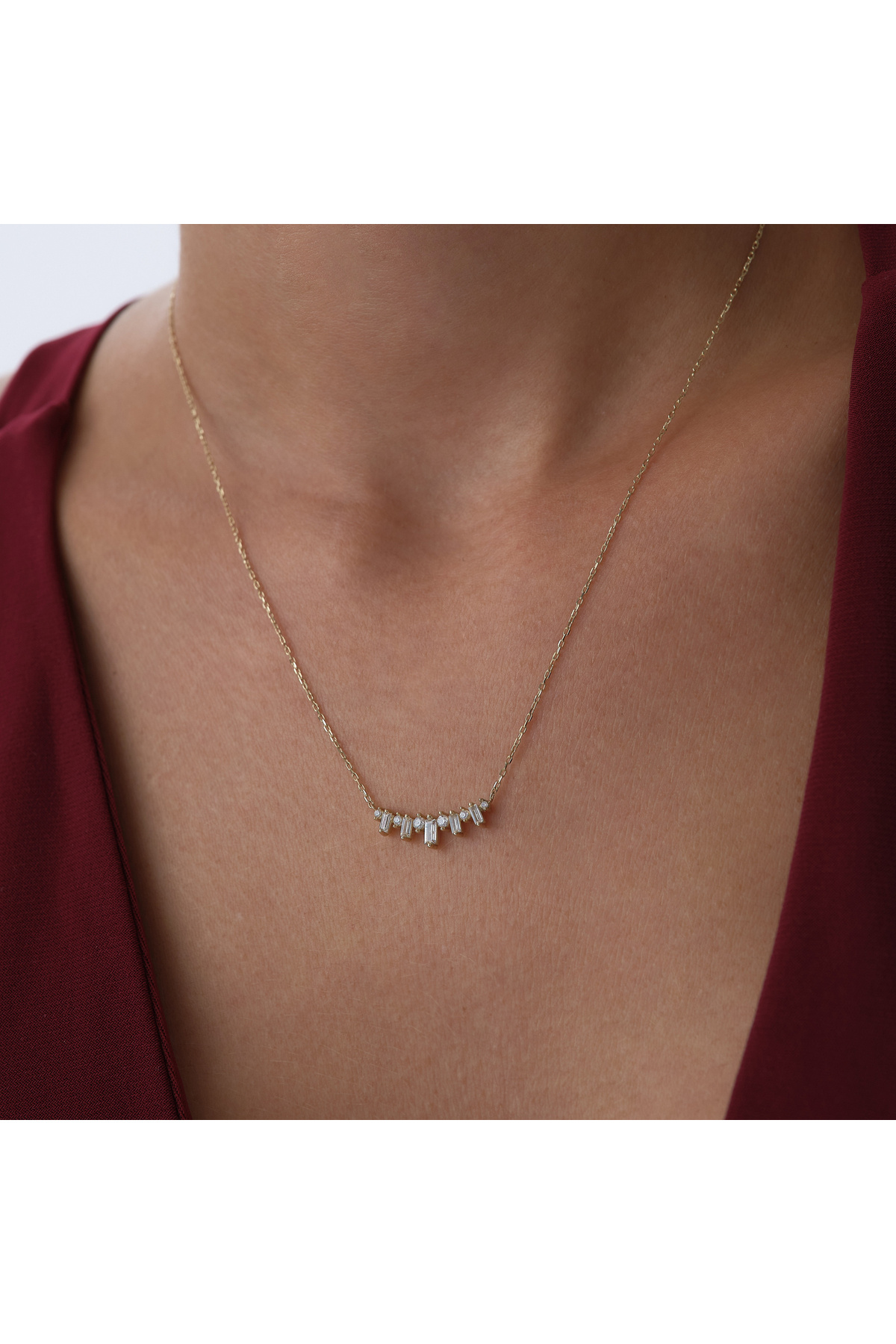 Cherry by Özkonak Dikdörtgen Taşlı Işık Kolye