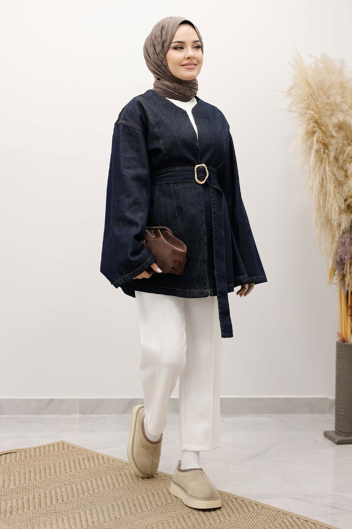 Tesettür Dünyası  Kemerli Kot Ceket TSD250251 Koyu Mavi - Görsel 5