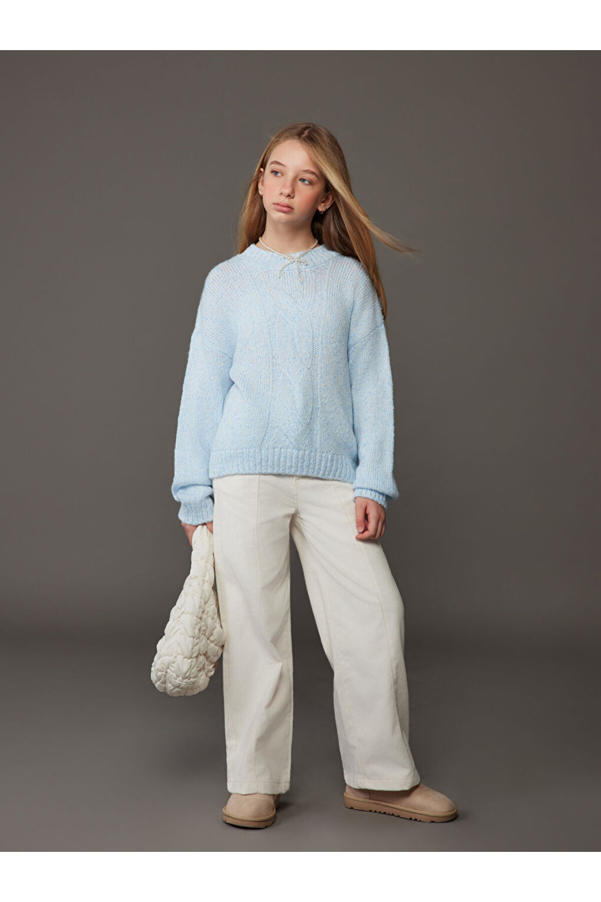 LC Waikiki Mavi Bisiklet Yaka Kız Çocuk Triko Kazak fotoğrafı 3 (önizleme)