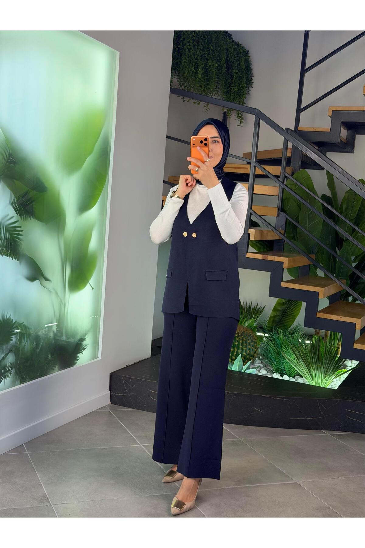 کت و شلوار بافتنی جلیقه دو دکمه ترند، مدل 25YTD6117 سرمه‌ای Armine