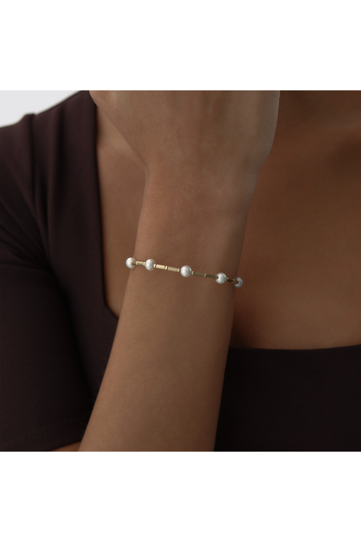 Cherry by Özkonak Glint İnci Kelepçe