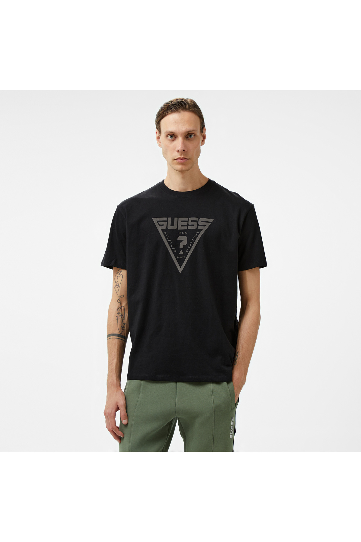 تیشرتمردانهGuessرنگارنگ