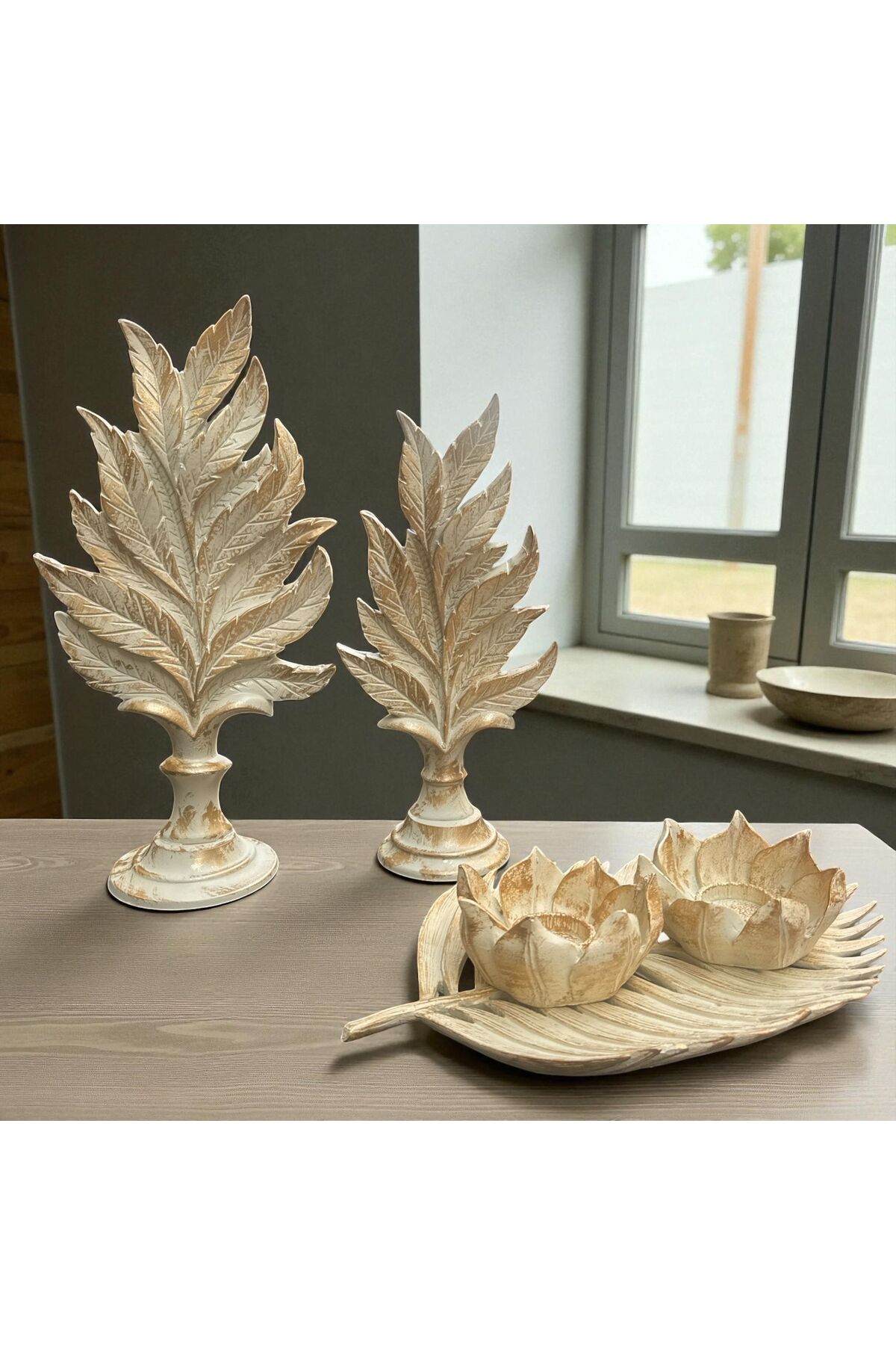 Decorative Polyester Double Upright Leaves and Double Sycamore Candle Holder Set Cream Aged