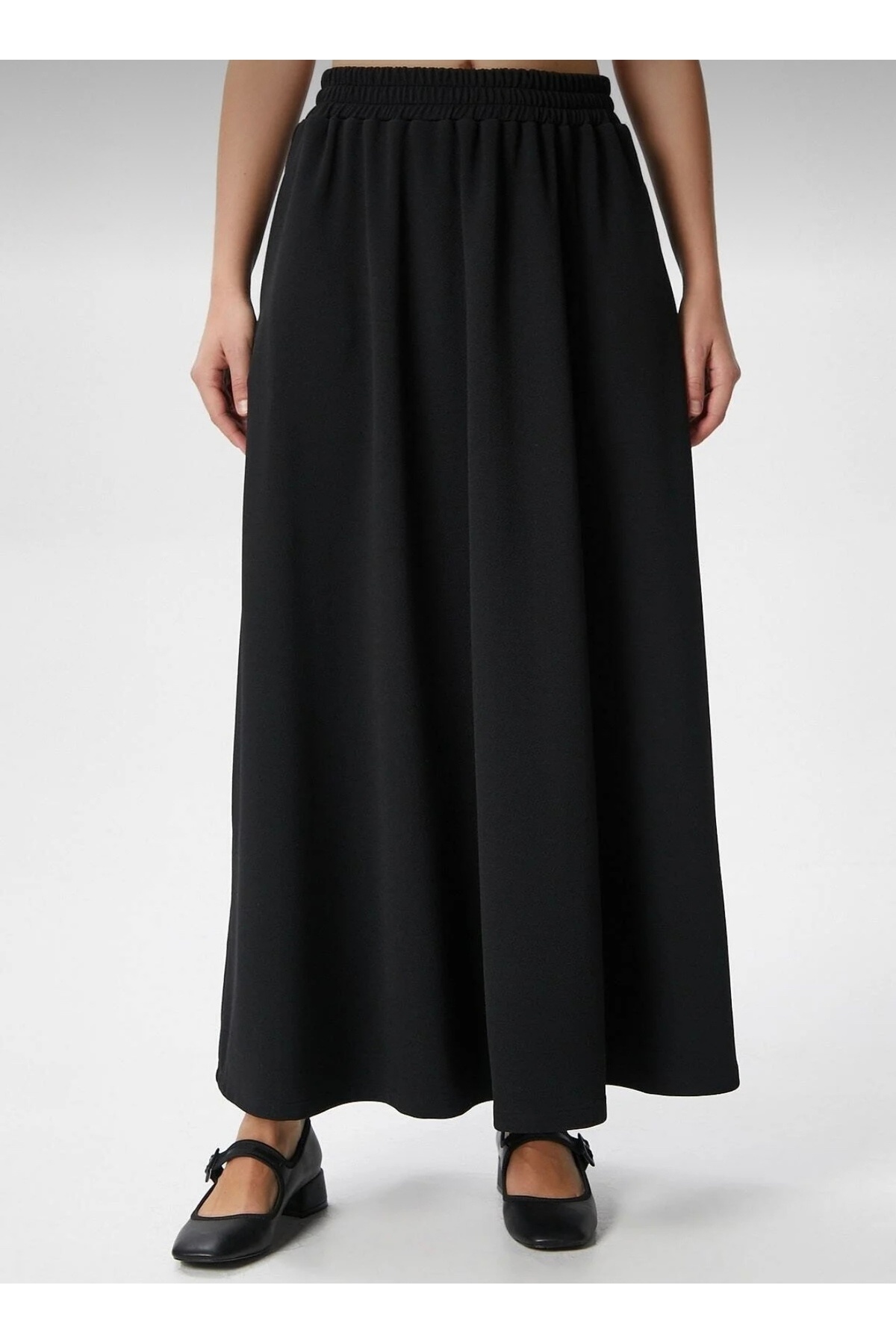 Bahar Altundemir Kadın Beli Lastikli Yumuşak Dokulu Likralı Scuba Etek