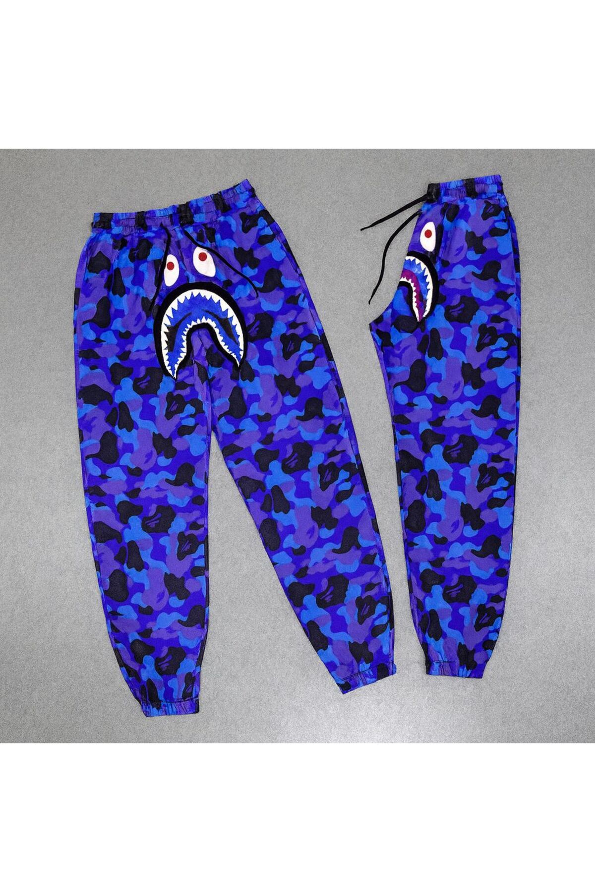 BAPE PAPÇI FRONT EMBROIDERED CUFFED ELASTIC BOTTOM TRACKSUIT WITH POCKETS