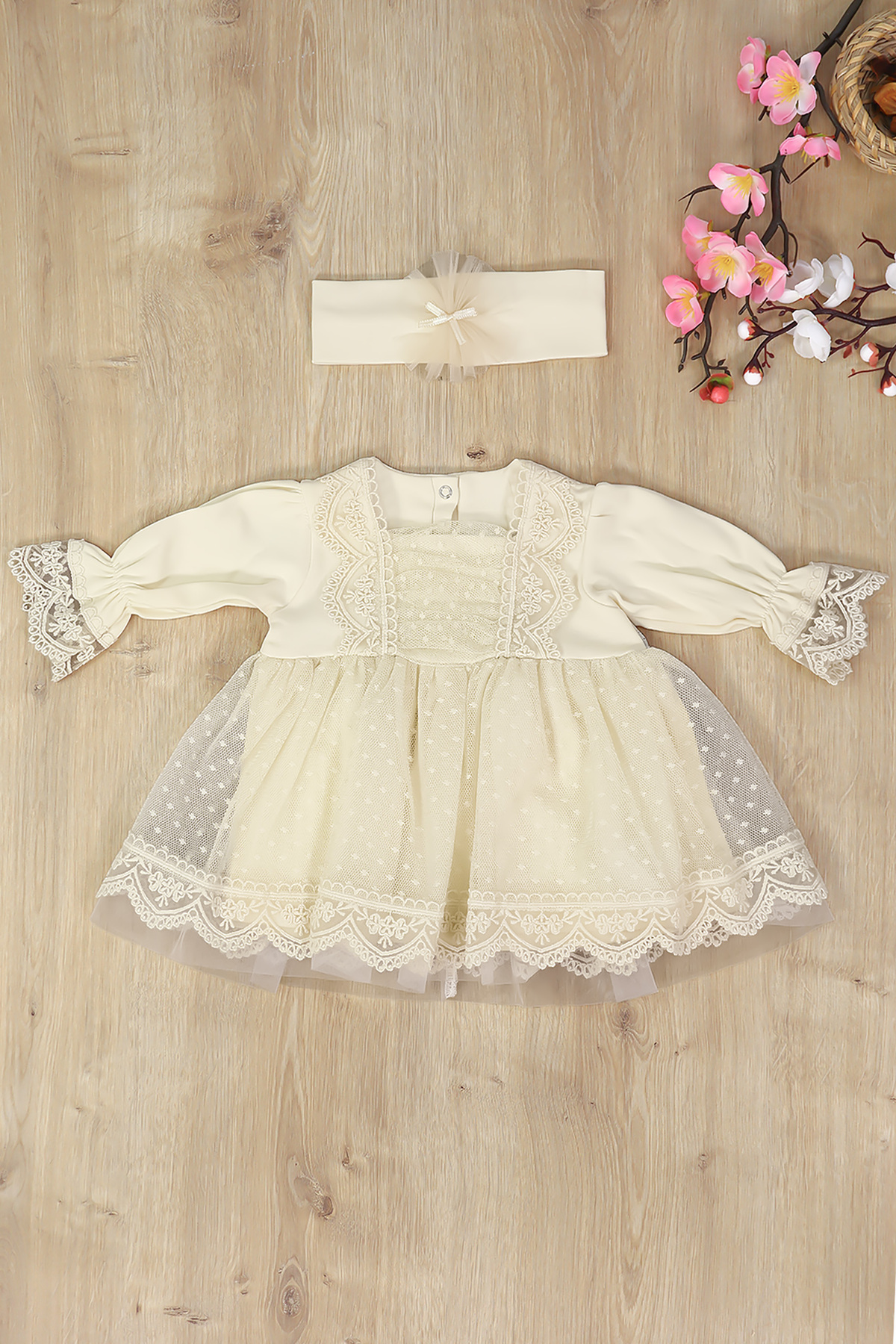 Sitilin Kız Bebek Elbisesi Bej Gelinlik Fransız Dantelli Mevlit Takımı Bebek Mevlütlük Hediye Seti fotoğrafı 5 (önizleme)