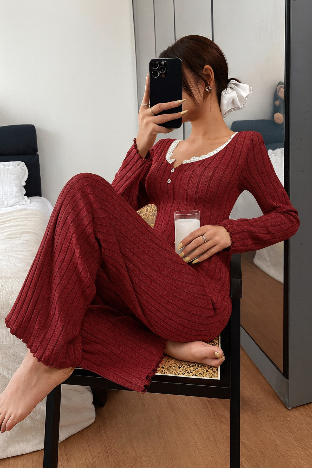 Biraltı Moda Ženska pidžama sa dugim rukavima, dugmićima i čipkastim detaljima