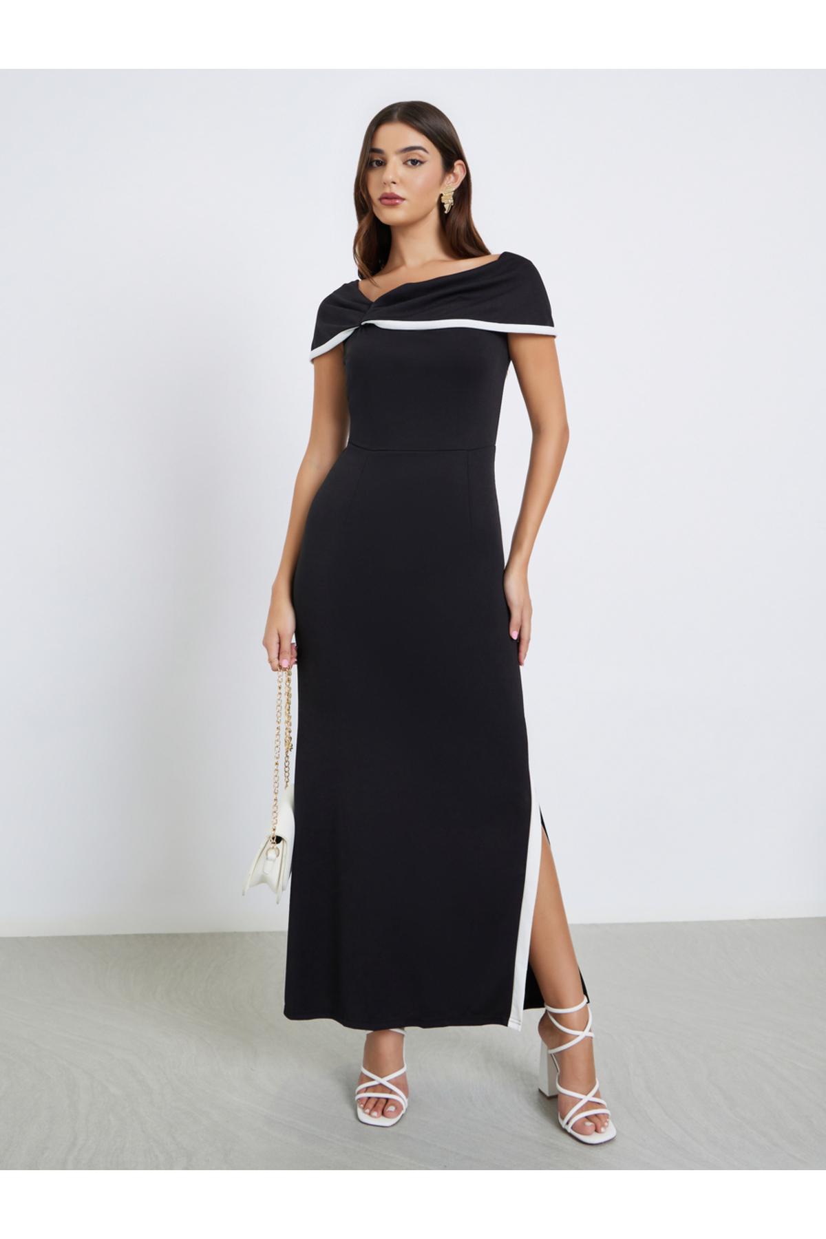 Styli Contrast Trim Off Shoulder A-Line Maxi Dress