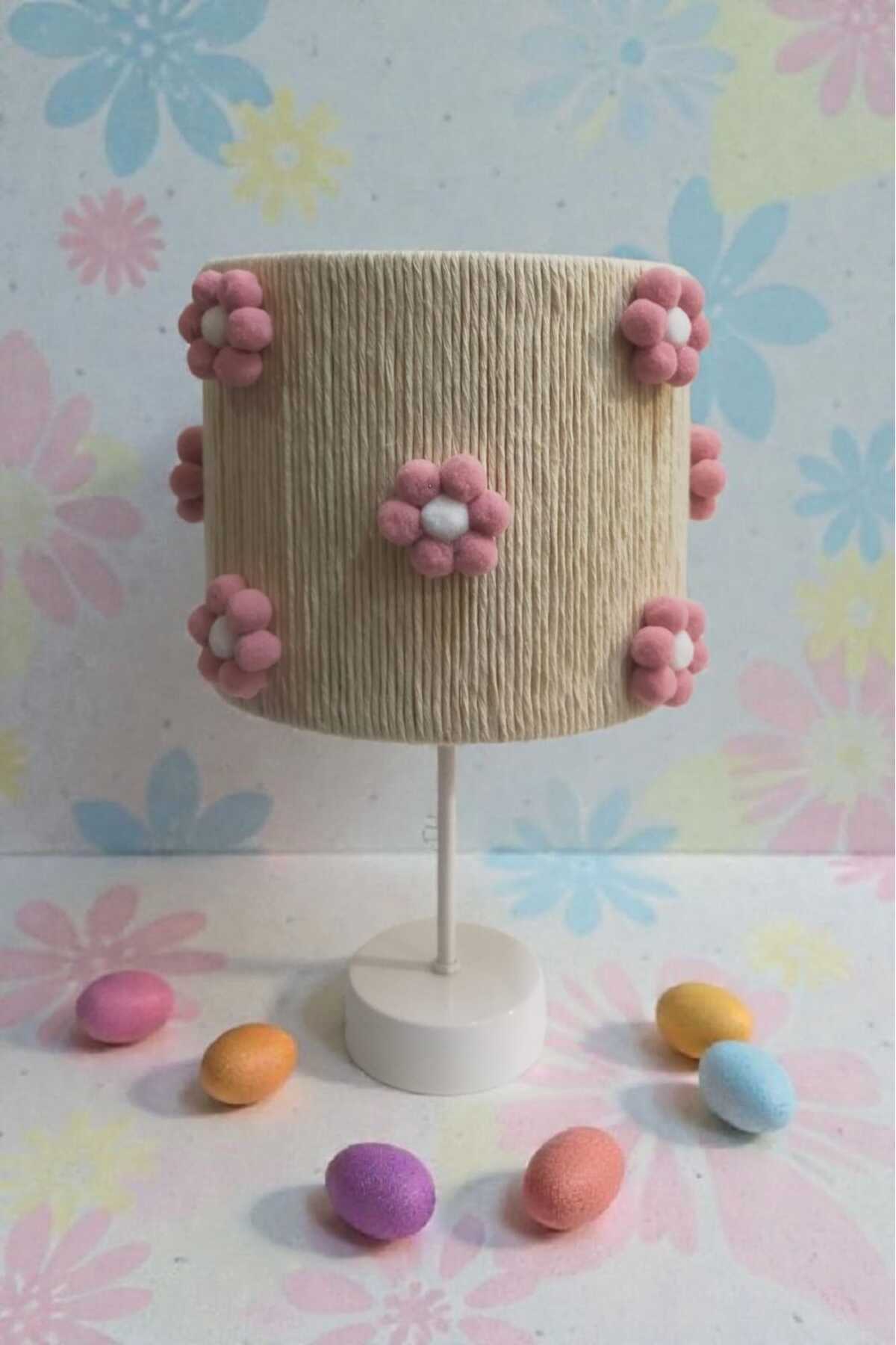 C&A EKRU MAKROME SİLİNDİR İP SARGI PEMBE ÇİÇEK PONPONLU KIZ BEBEK VE KIZ ÇOCUK ODASI ABAJUR fotoğrafı 3 (önizleme)