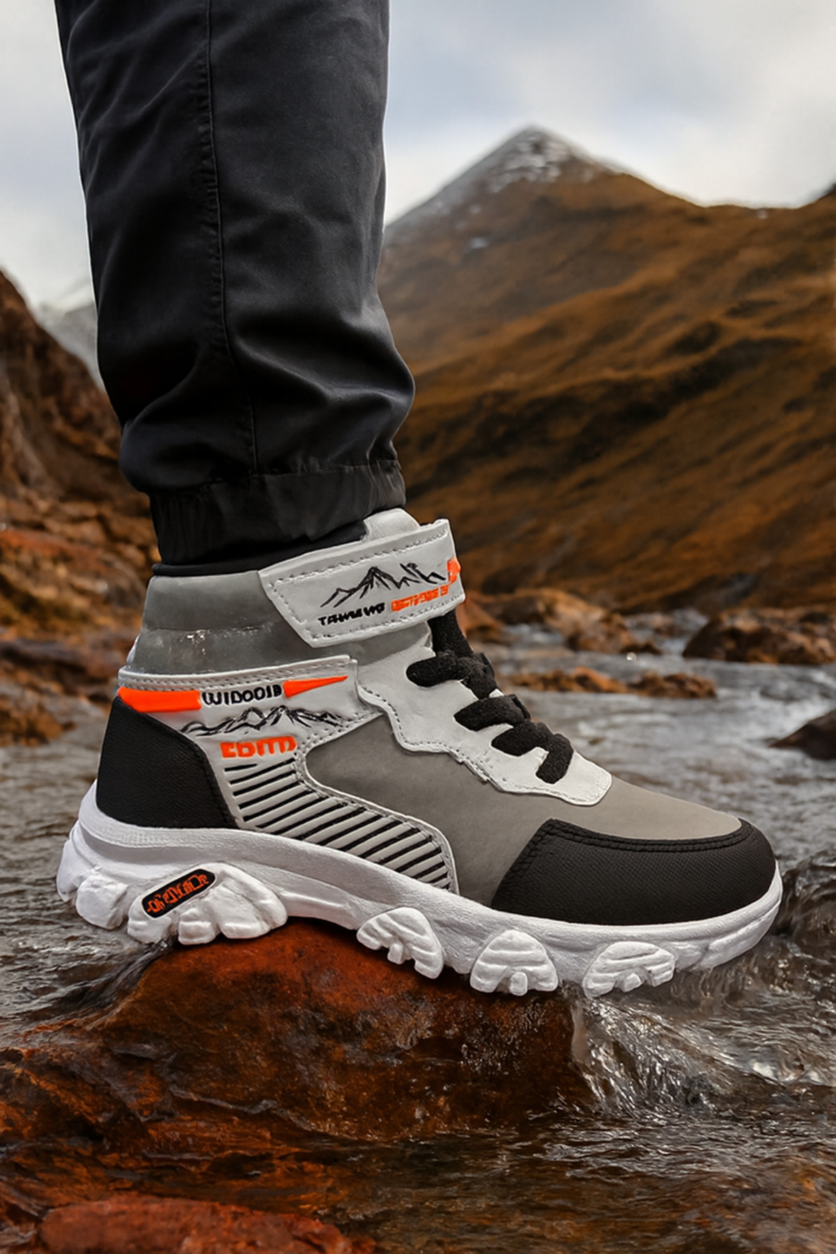CHILDREN 'S COLD RESISTANT WATER REPELLENT OUTDOOR BOOTS
