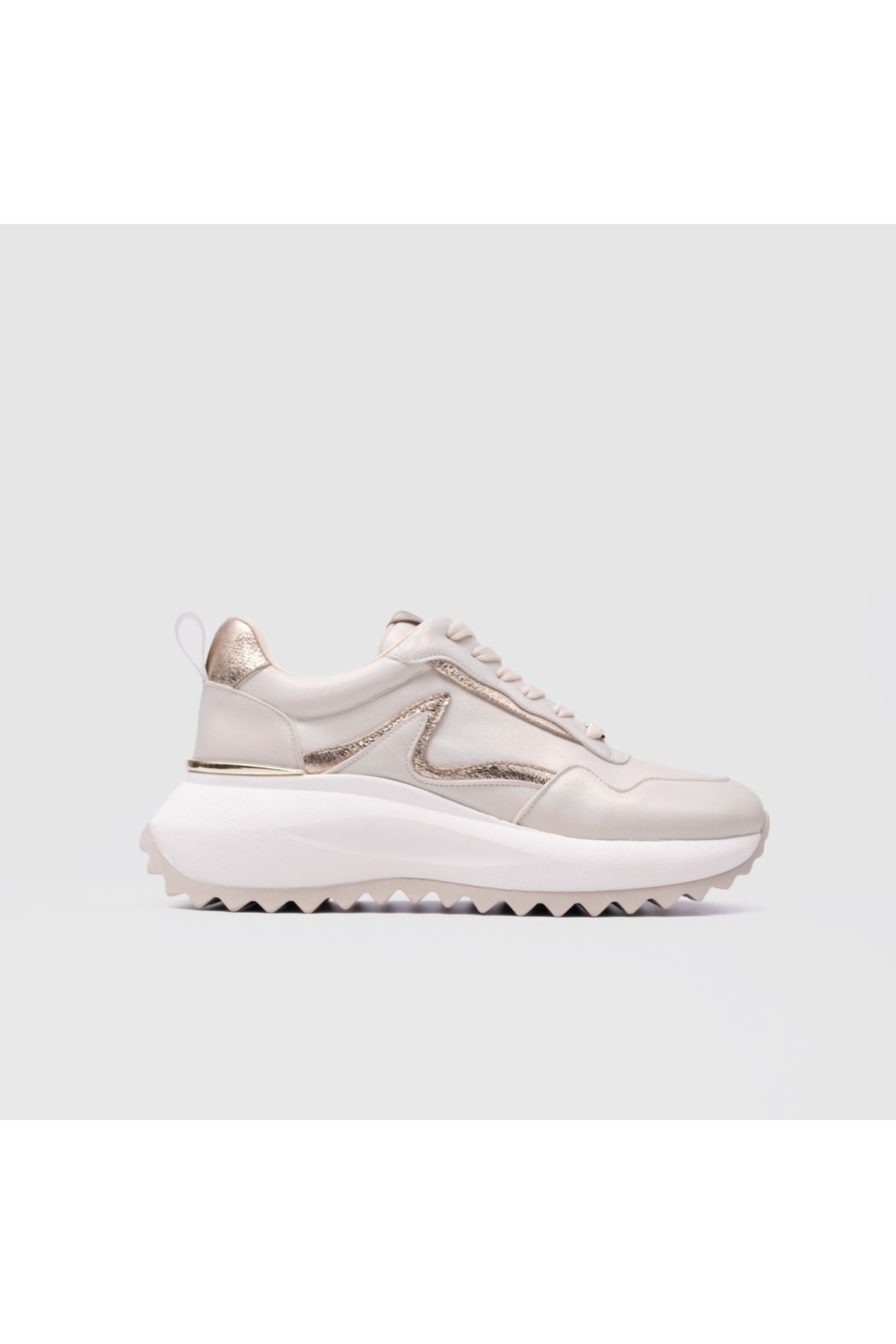 توگو کفش ورزشی زنانه [060286]