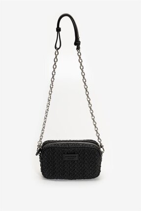 Emporio Armani Kadın Kabartma Desenli Zincir Omuz Askılı Siyah Omuz Çantası E...