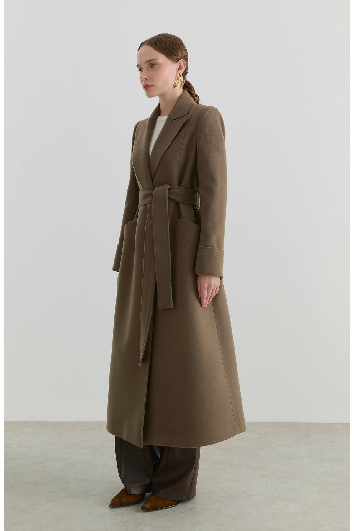 Fatma Atasoy  Kuşaklı Vizon Kaşmir Maksi Kaban - Görsel 6