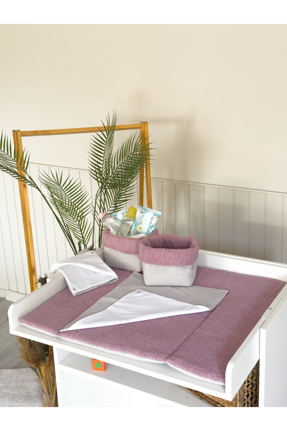 Pastelya Pembe Gri Bebek Alt Açma Seti, Su Geçirmez Değiştirebilir Ped, Alt Açma Minderi fotoğrafı 5 (önizleme)