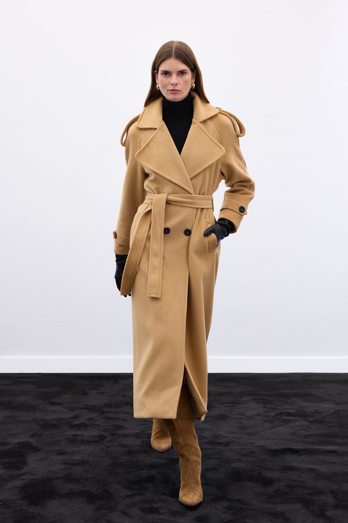 Sateen Geniş Yaka Uzun Kaban - Camel görsel 4