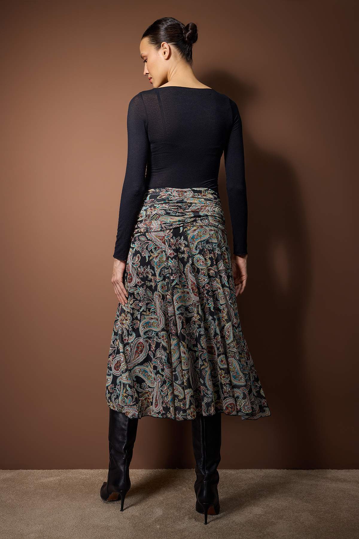 Trendyolmilla  Çok Renkli Maxi Büzgü/Drape Detaylı Boho/Boho Chic Basklılı Tül Esnek Örme Etek TWOAW26ET00122 - Görsel 8