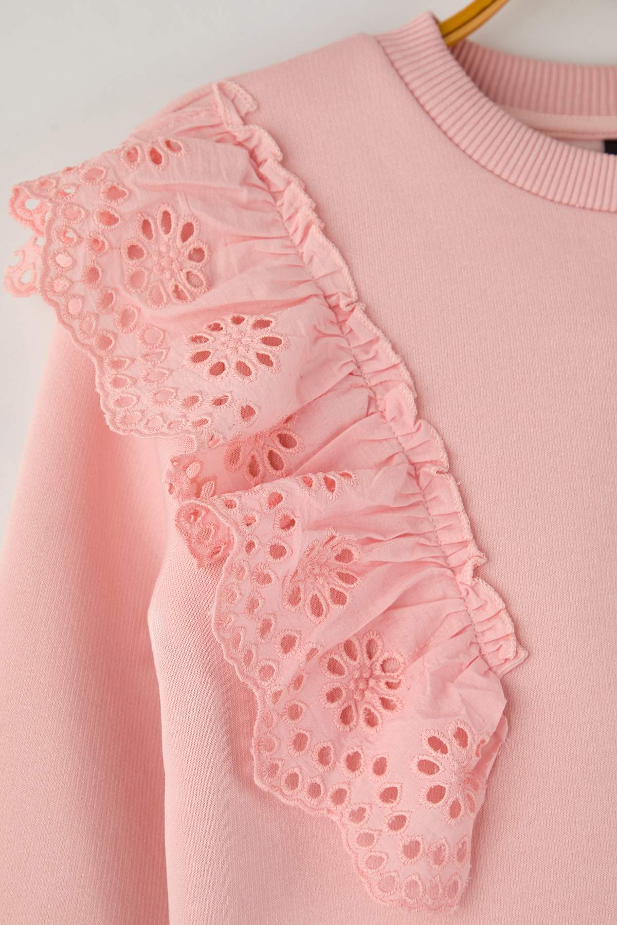 Trendyolmilla  Pembe Pamuklu Düz/Basic Kalın/İçi Polarlı Regular Örme Kız Çocuk Sweatshirt TKDAW26SW00034 - Görsel 3