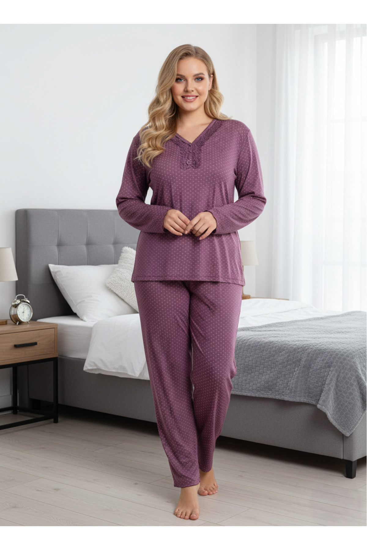 Temporium Kadın Büyük Beden Desenli Yakası Düğmeli Uzun Kollu Bambu Pijama Takımı