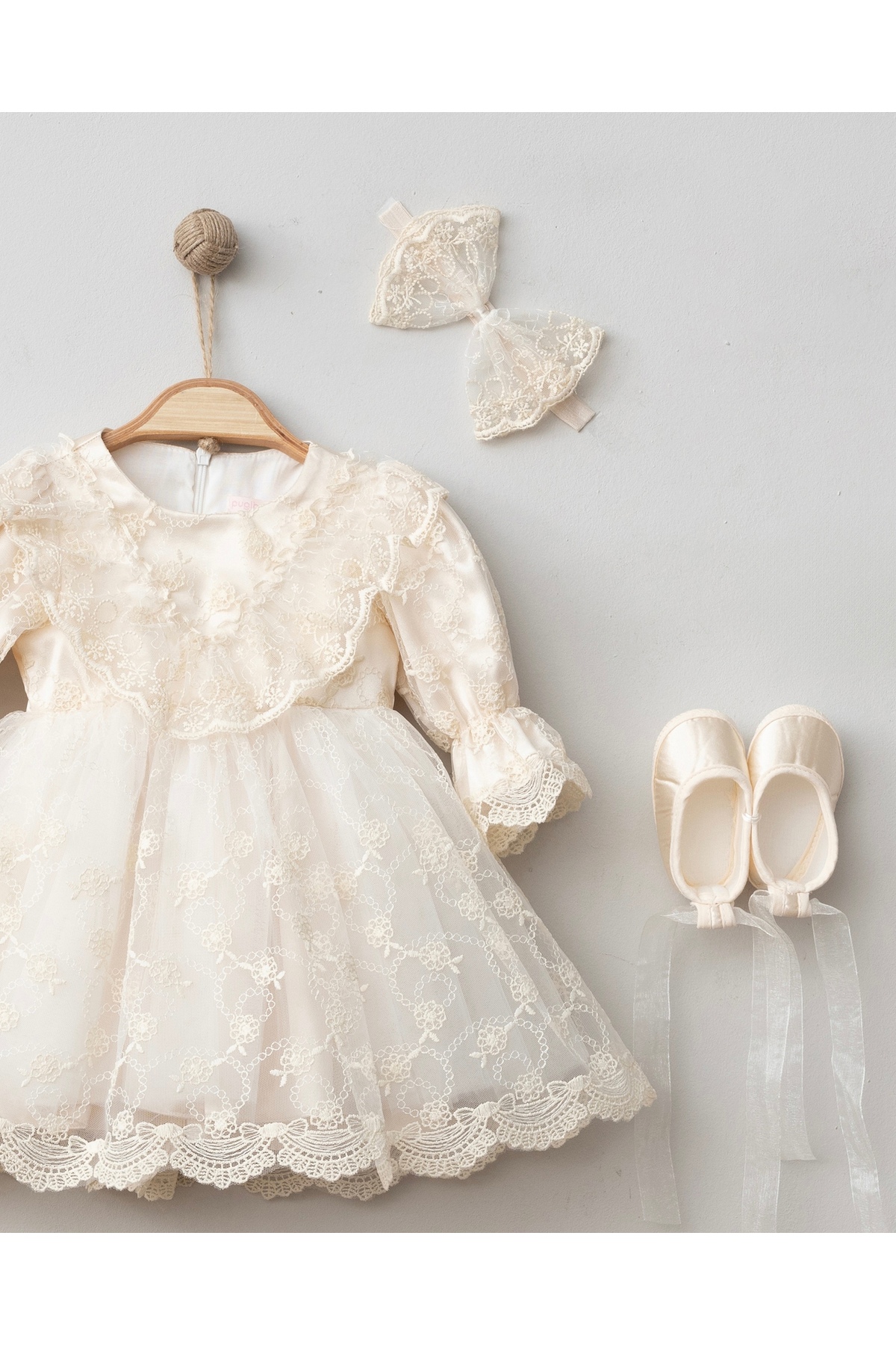 Mert Baby Sakura 4'lü Lüx Mevlüt Seti Dantelli %100 Pamuk Yenidoğan Özel Gün Kız Bebek fotoğrafı 6 (önizleme)