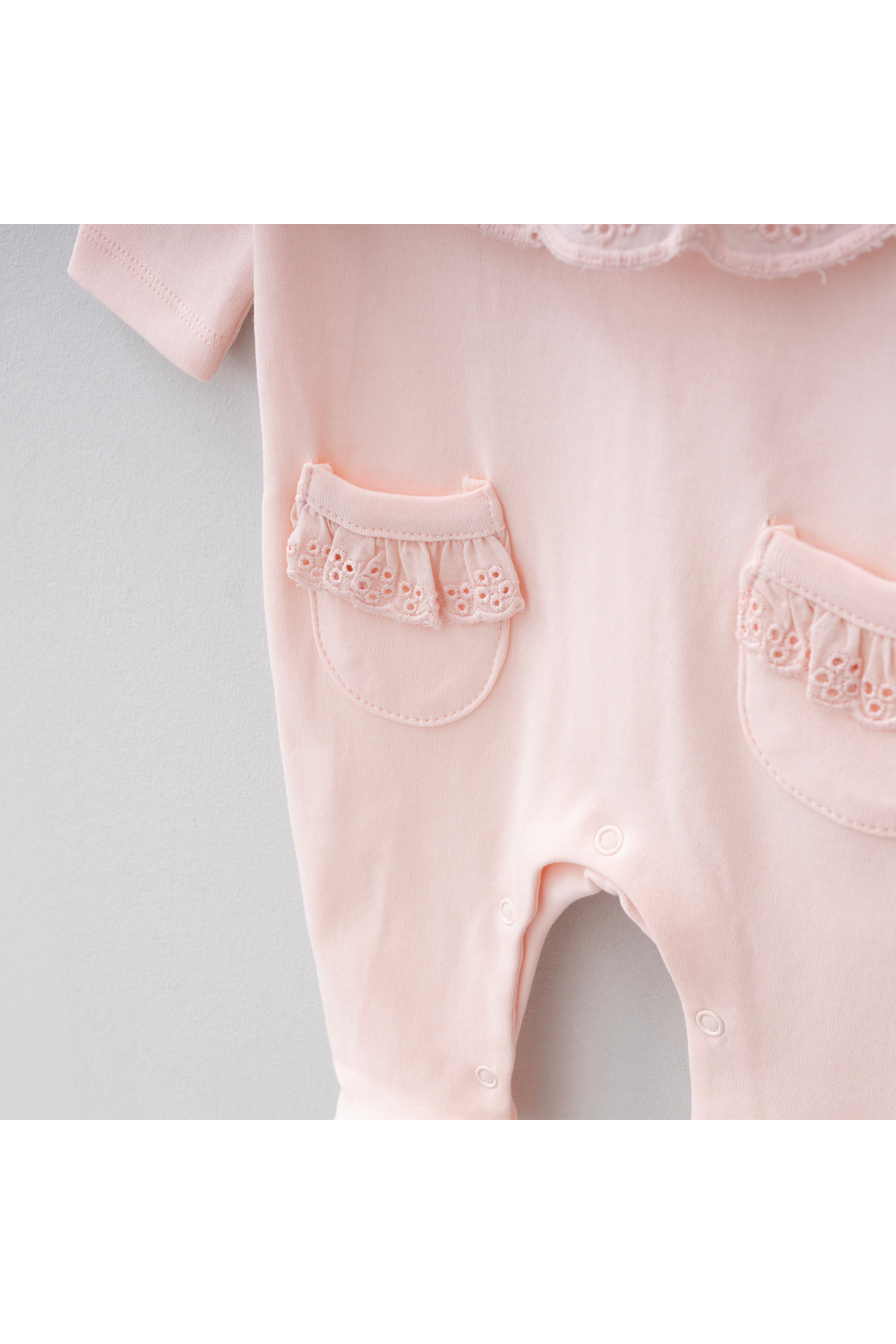 Mert Baby Emily 10'lu Organik Hastane Çıkış Seti %100 Pamuk Yenidoğan Roba Brodeli Fisto Kız Bebek fotoğrafı 2 (önizleme)