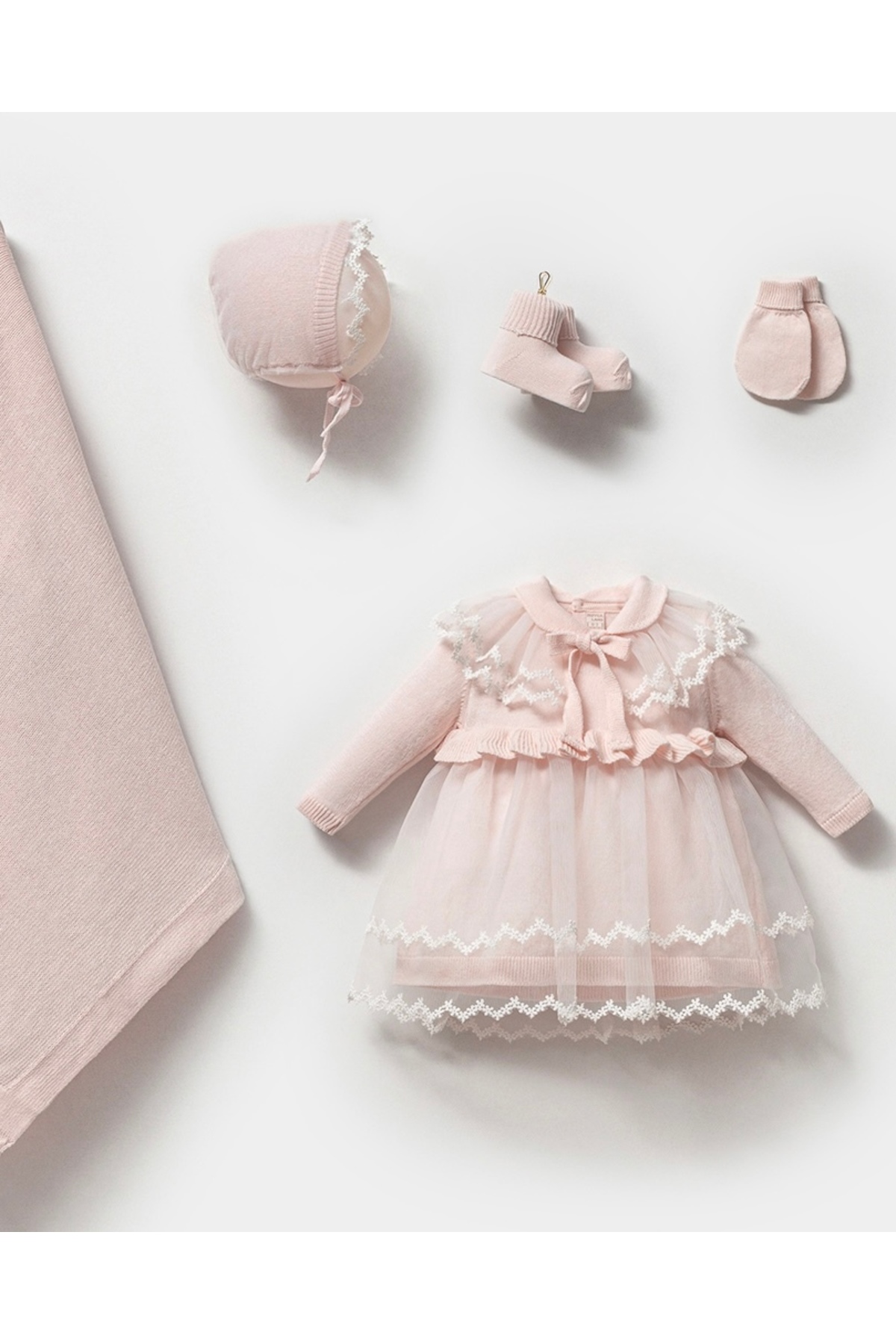 Mert Baby Countes 5'li Triko Organik Hastane Çıkış Seti Tül Detaylı %100 Pamuk Yenidoğan Kız Bebek fotoğrafı 5 (önizleme)