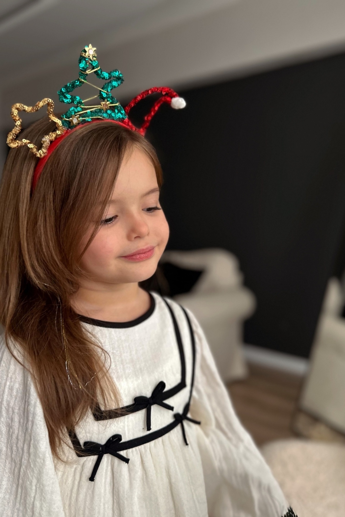 Le Mabelle Kırmızı  Pullu Yılbaşı Figürlü Kız Çocuk Taç