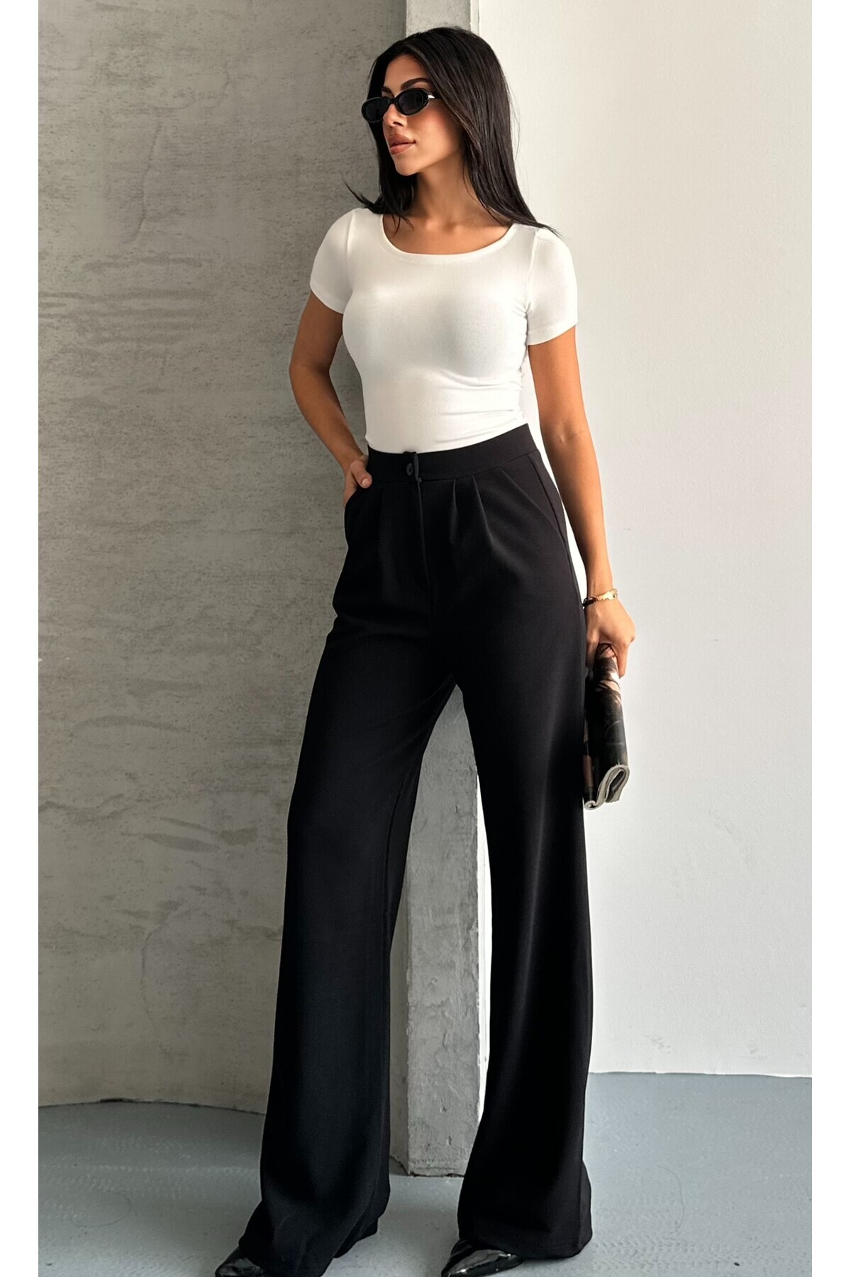 modazoom Damskie czarne plisowane spodnie palazzo z wysokim stanem