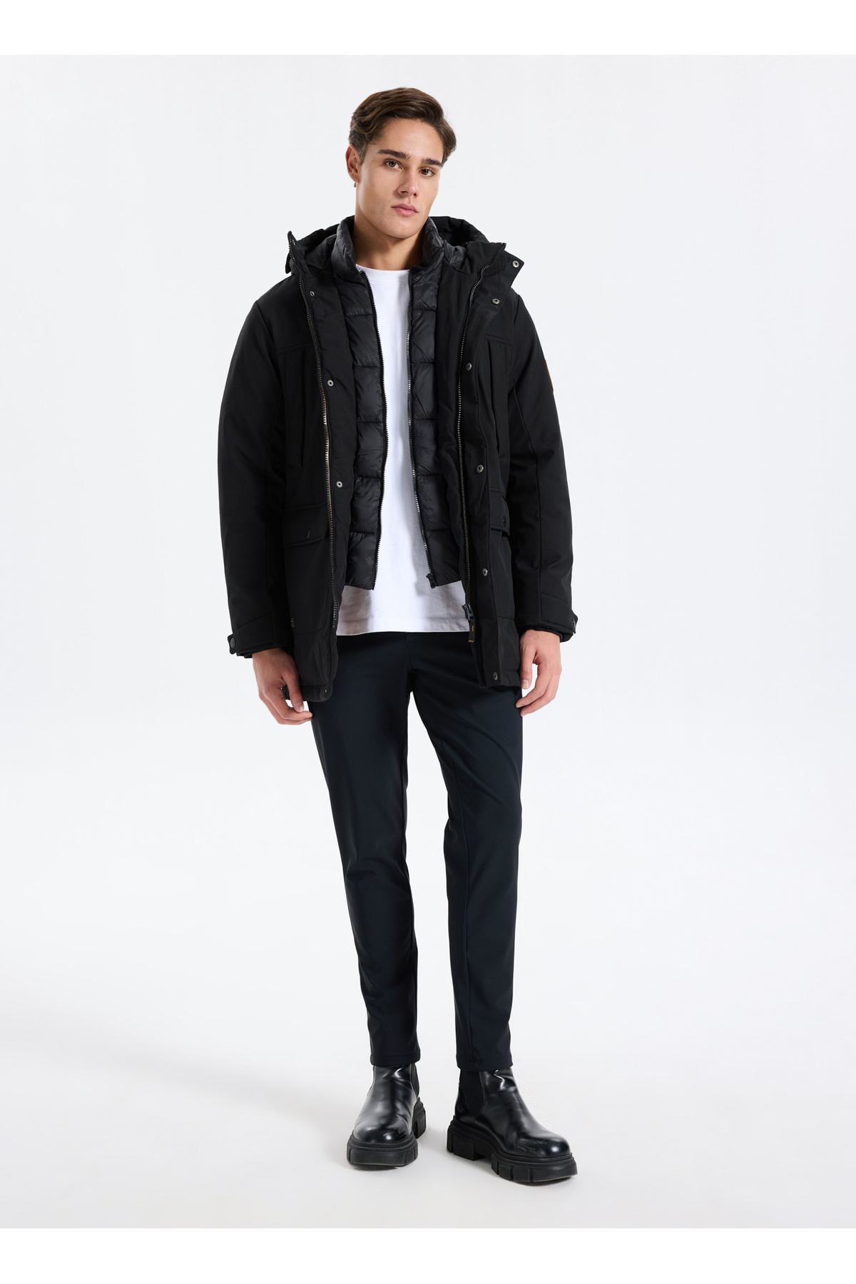 Jack & Jones Siyah Erkek Mont 12279243_JJFINN SOFTSHELL PARKA görsel 2