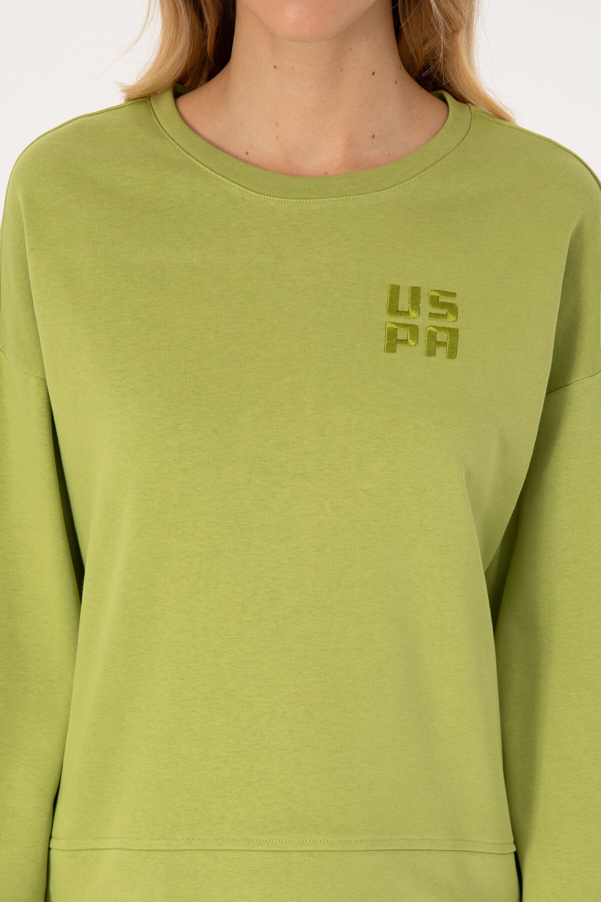 U.S. Polo Assn.  Kadın Fıstık Yeşili Bisiklet Yaka Basic Sweatshırt 50313565-VR087 - Görsel 6